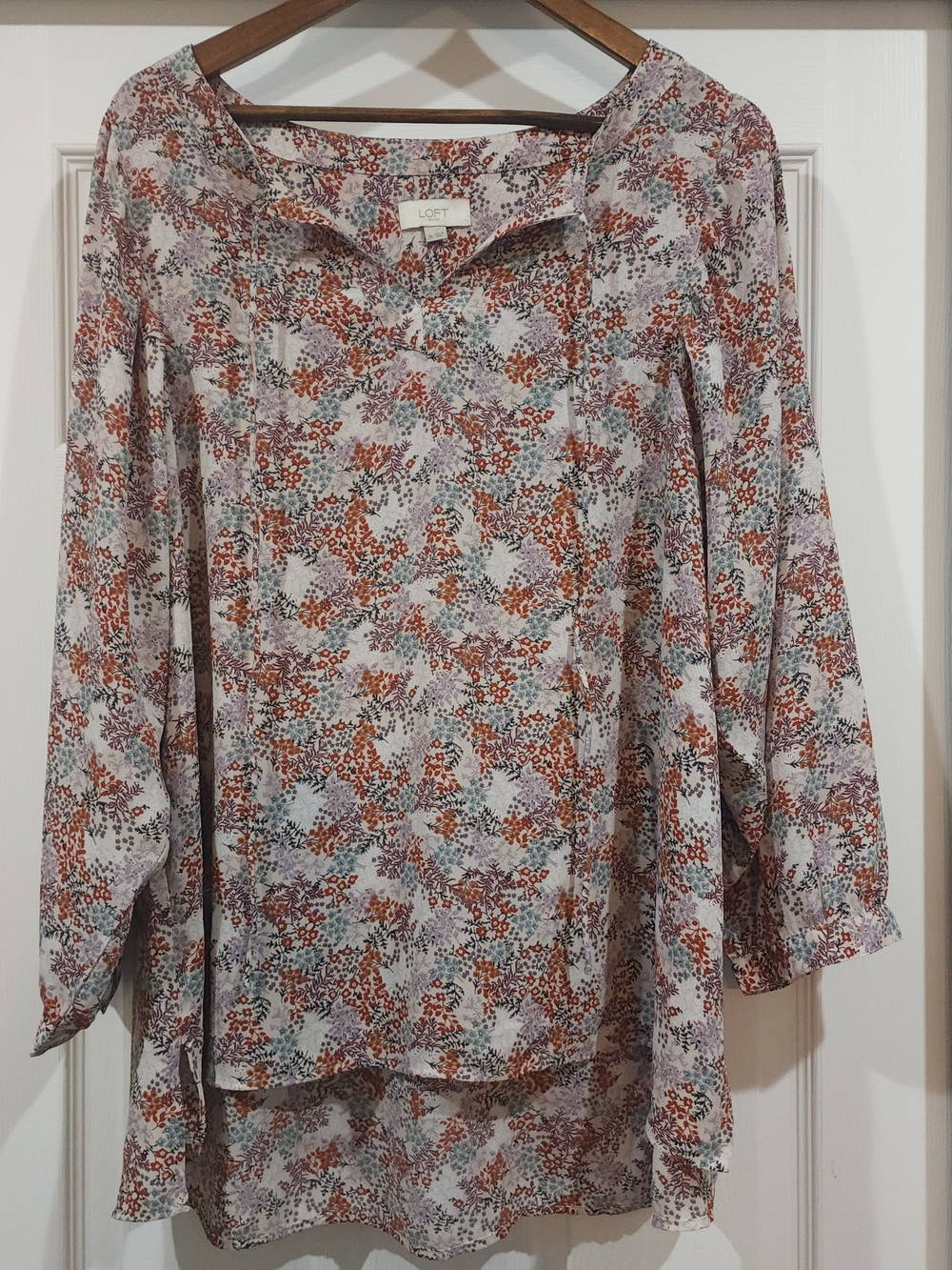 LOFT Women's Floral Button-Neck Blouse in Multi-Color